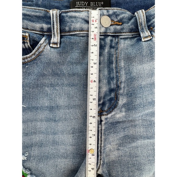 Judy Blue Women's Distressed Denim Shorts with Colorful Patches Size L - Picture 13 of 13